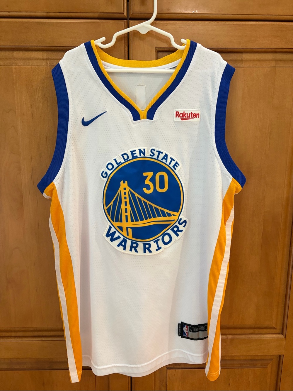 Nike Steph Curry #30 Golden State Warriors Jersey - Youth Medium